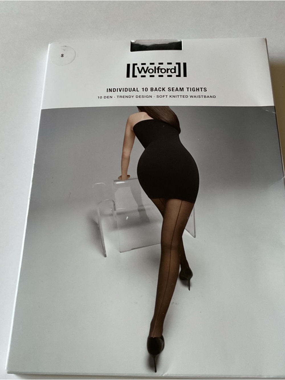 WOLFORD 18563 INDIVIDUAL 10 BACK SEAM TIGHTS BLACK SIZE SMALL NWT